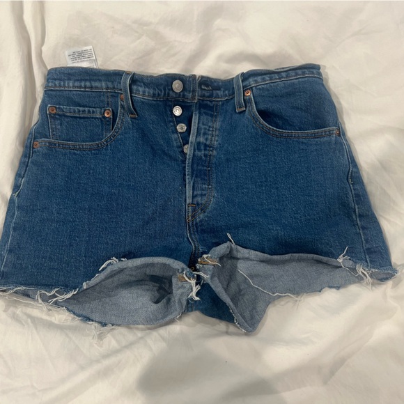 Levi 501 shorts - Picture 1 of 5